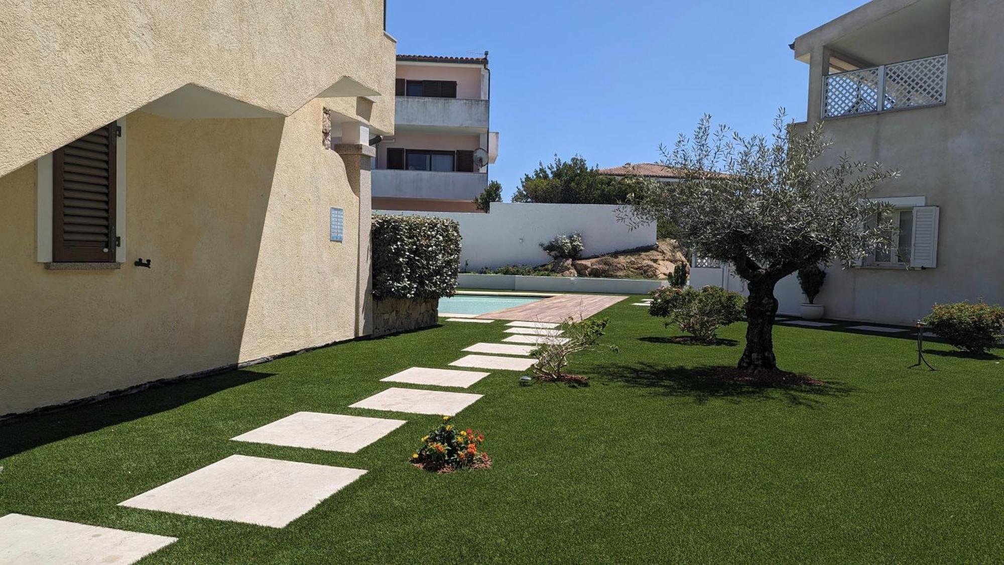 Appartamento Con Piscina - Luna Ruja ปาเลา ภายนอก รูปภาพ